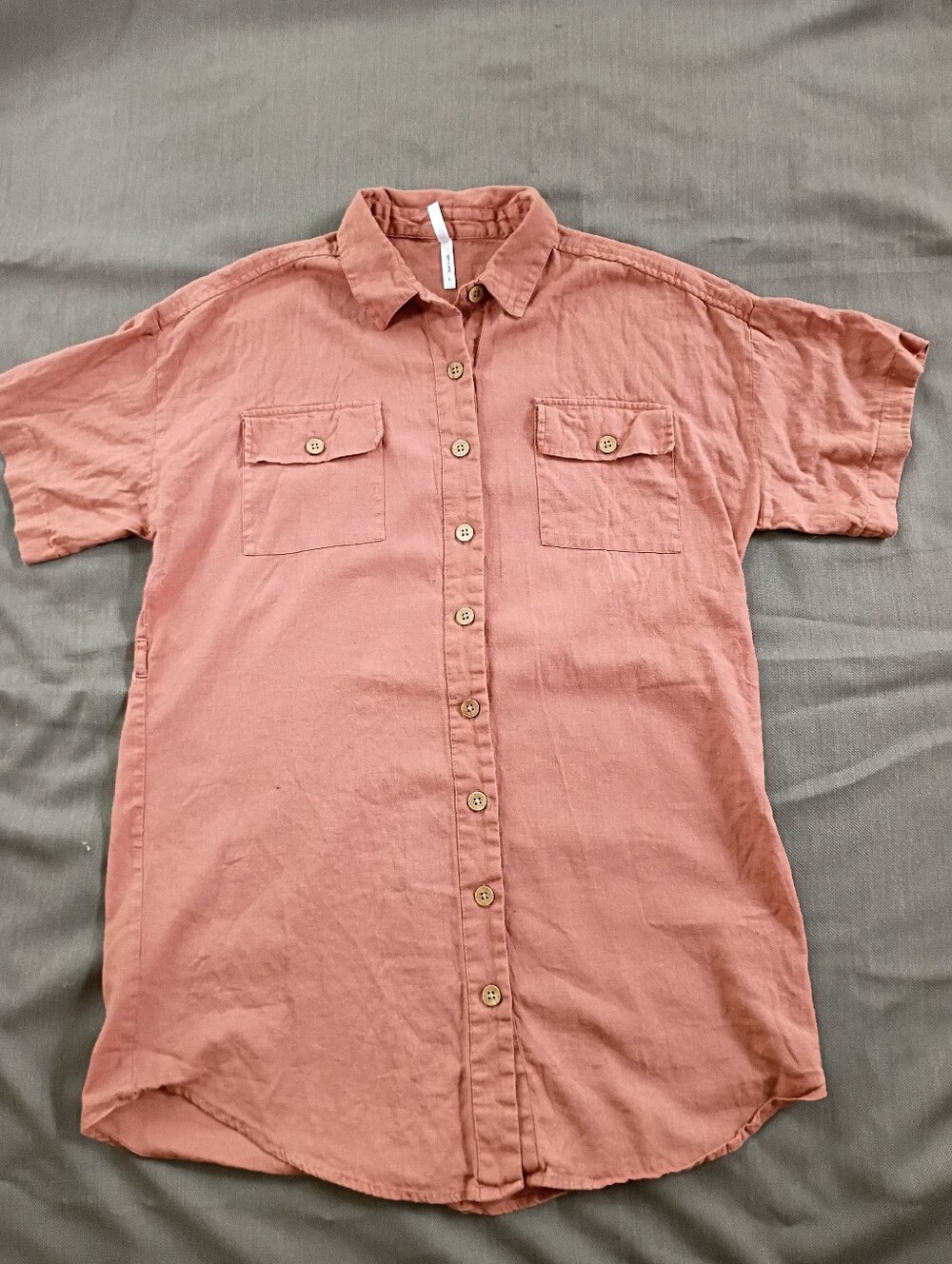 Men's Short-Sleeve Cotton/Linen Button-Up Shirt in Dusty Orange